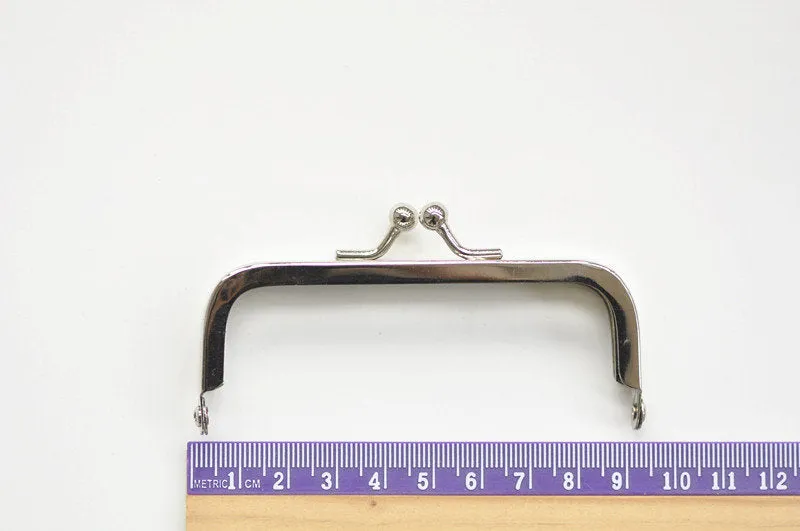 9cm x 3.5cm ( 3" x 1") Silver Purse Frame With Ball Head Kisslock Glue-in Style