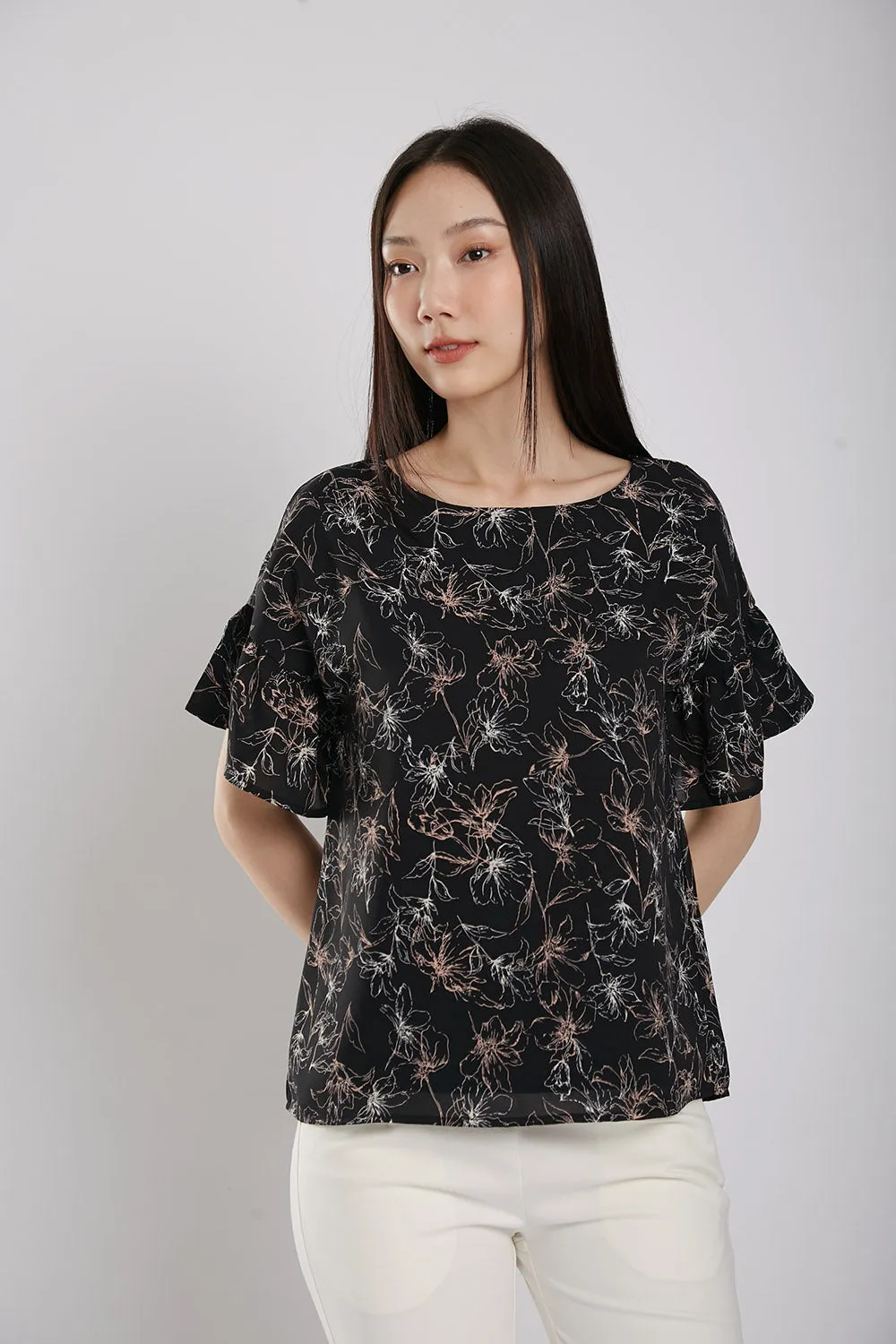 Ayumi Blouse in Black Floral