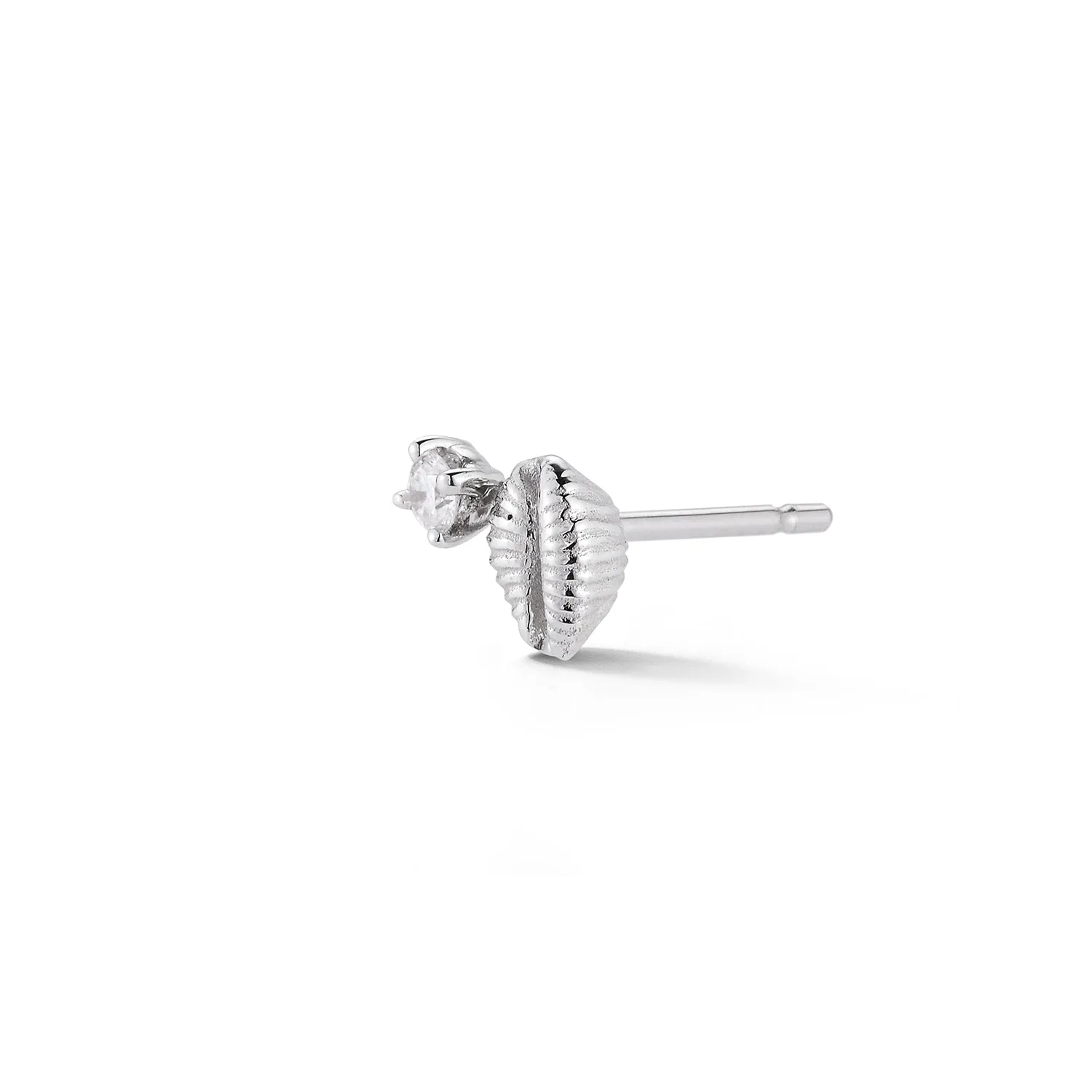 Bitsy Bean Stud with Diamond - Open