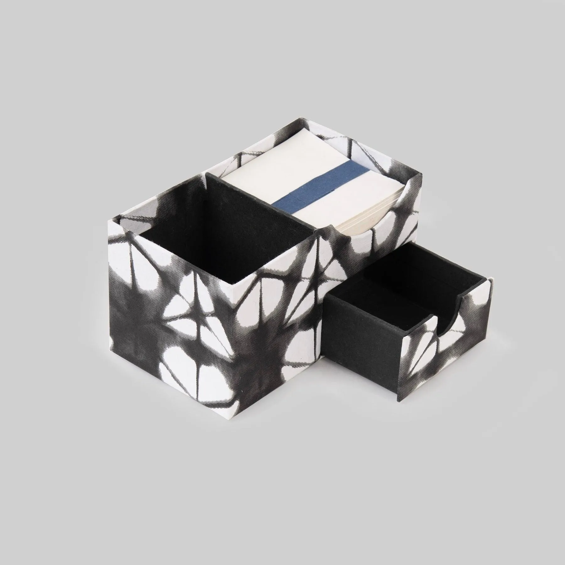 Black & White Cube Desk Organiser