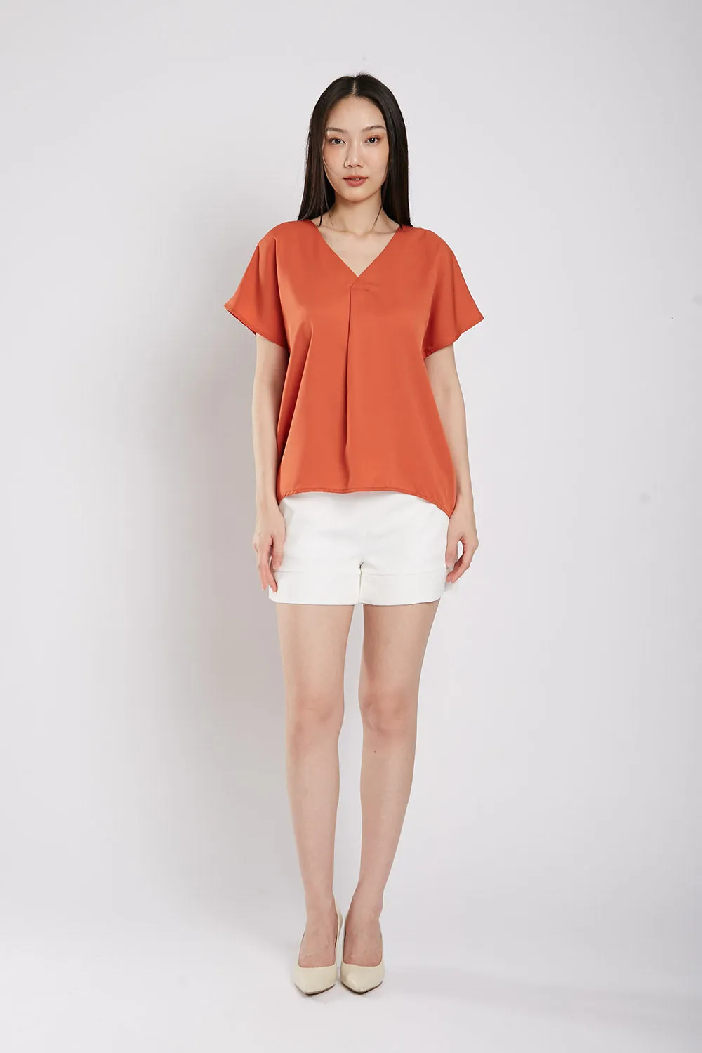 Charlita Basic Top in Brick Red