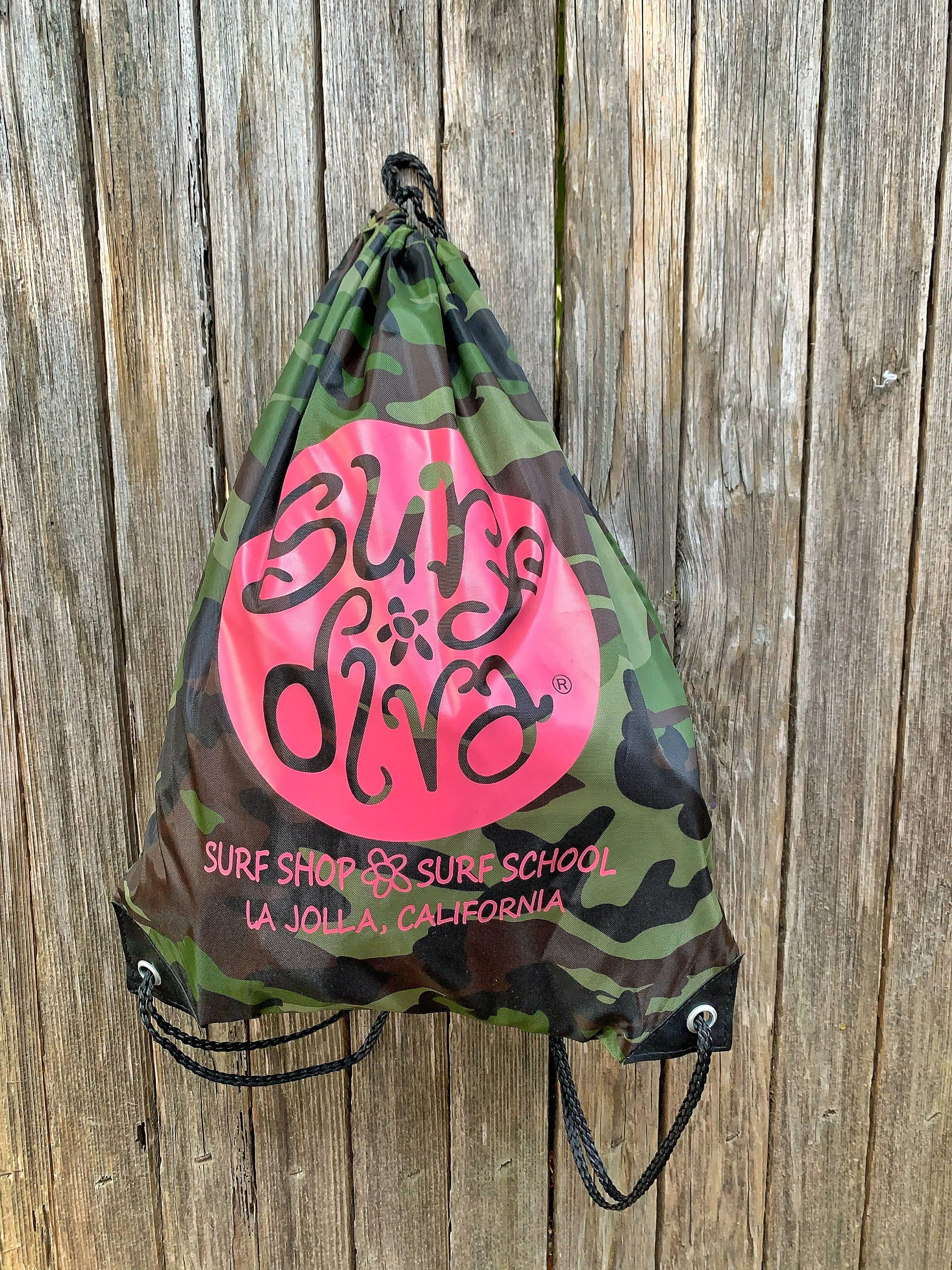 CINCH SACK - Surf Diva (camo & pink)