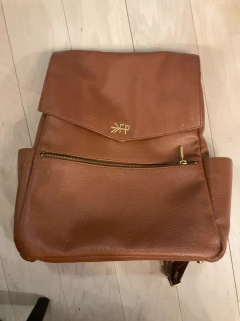 {{ClientCode}} BROWN FRESHLY PICKED BACKPACK PURSE