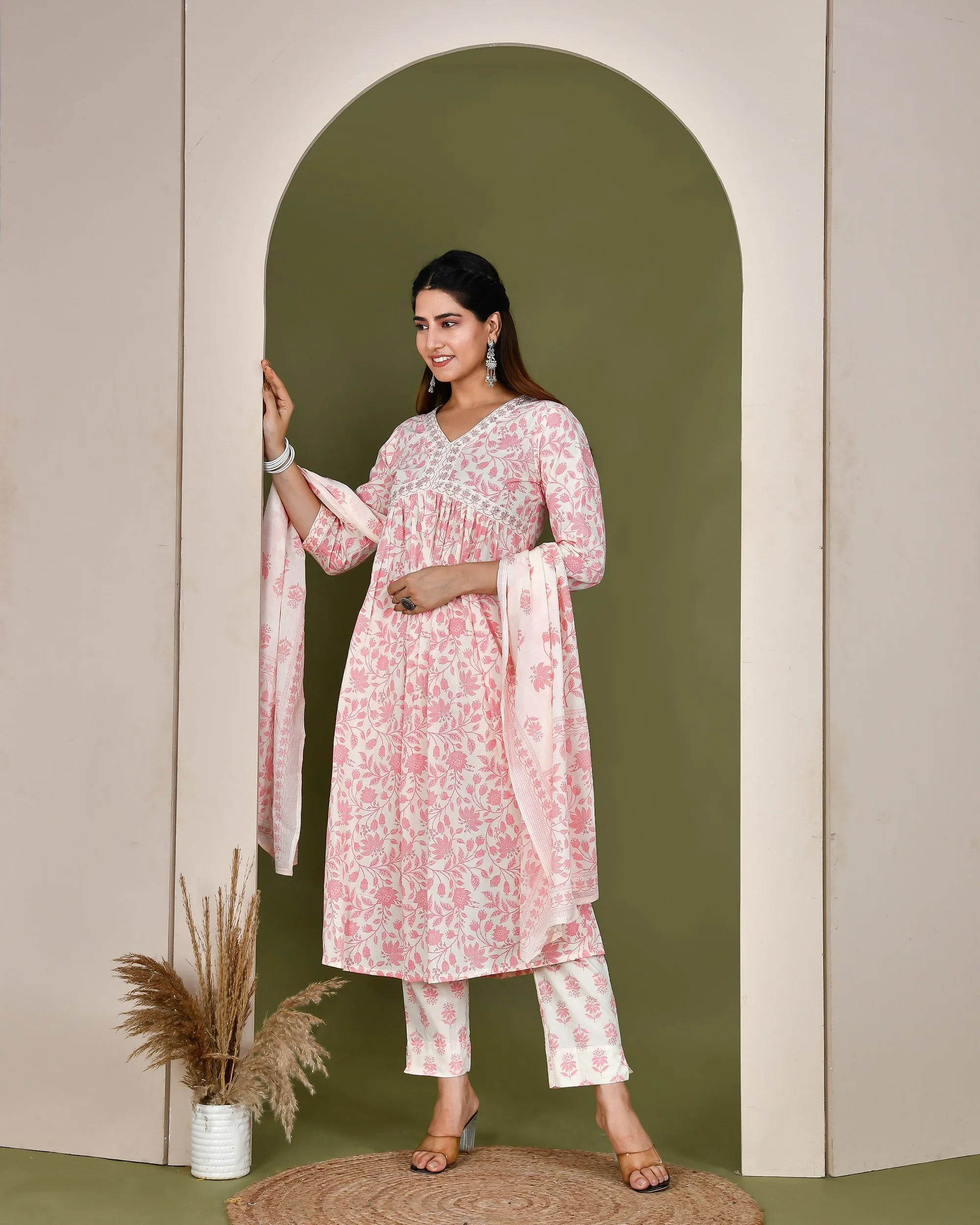 Cotton Alia cut embroidered casual pant set Pink