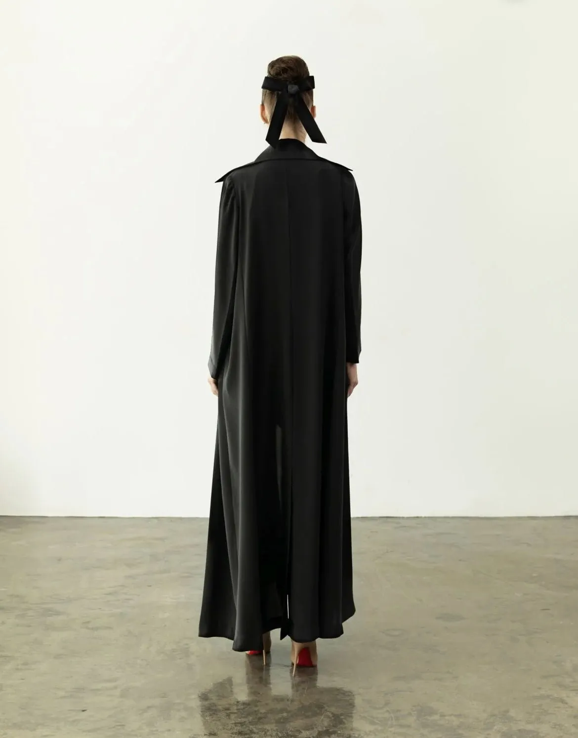 EAA2404 ABAYA