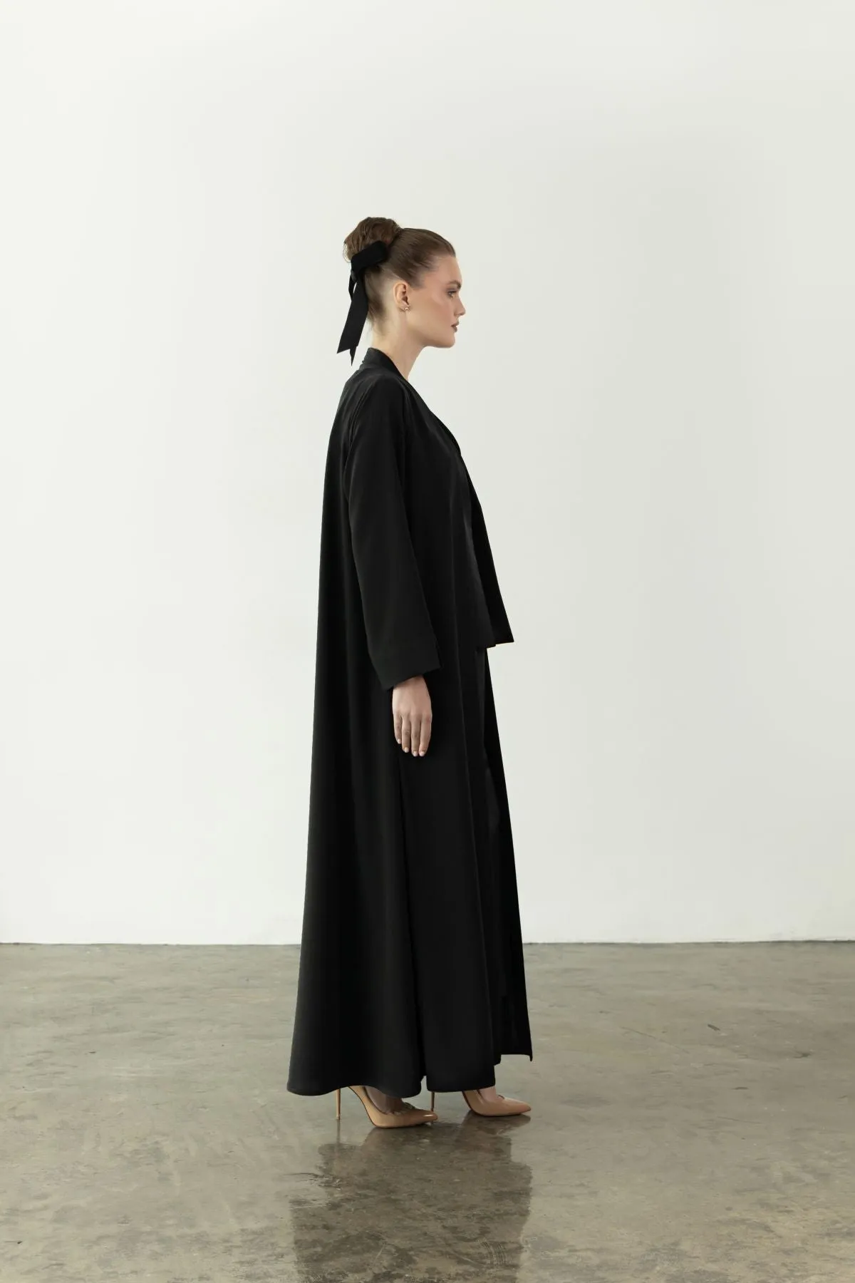 EAA2412 Stylish Elegance Abaya