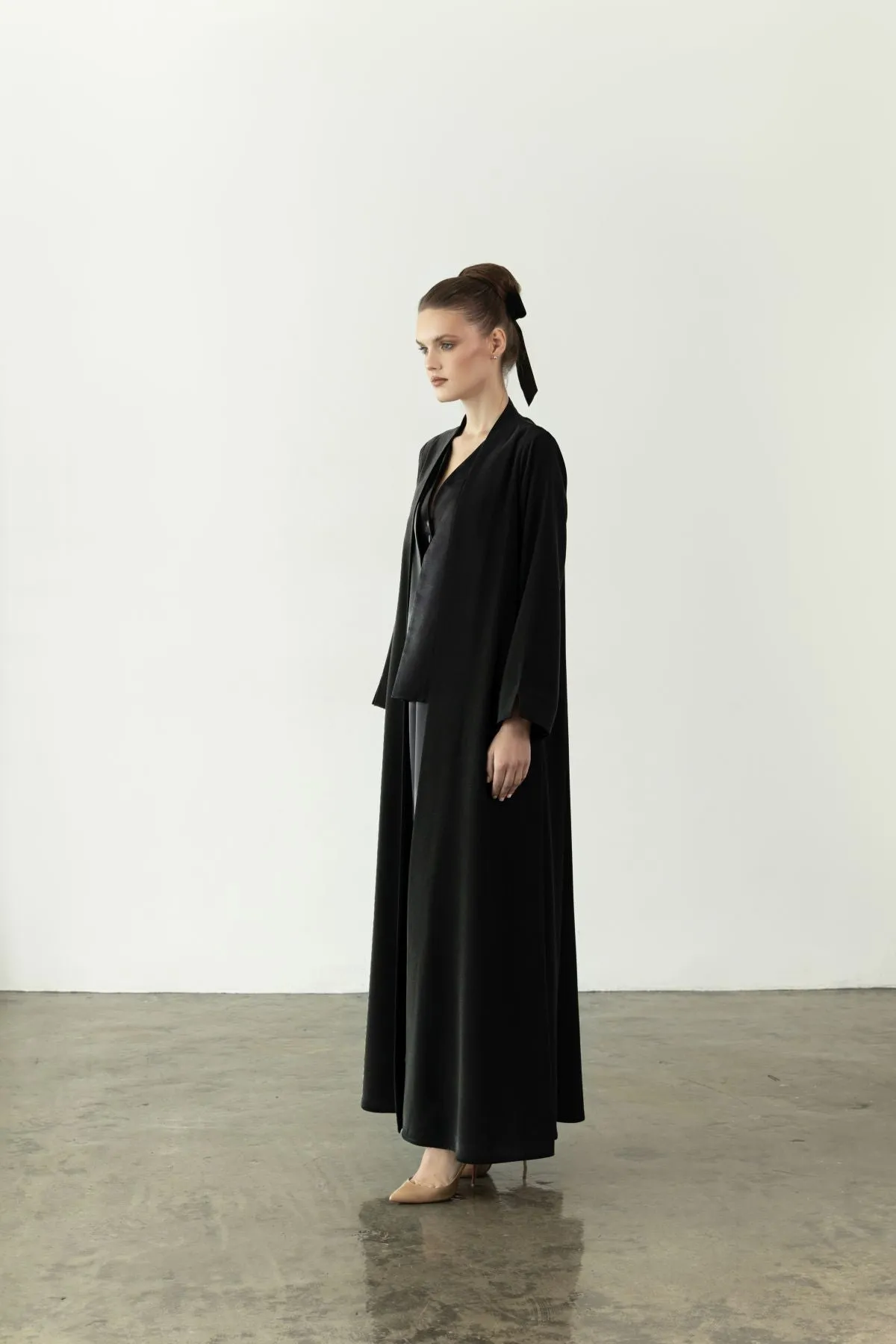 EAA2412 Stylish Elegance Abaya