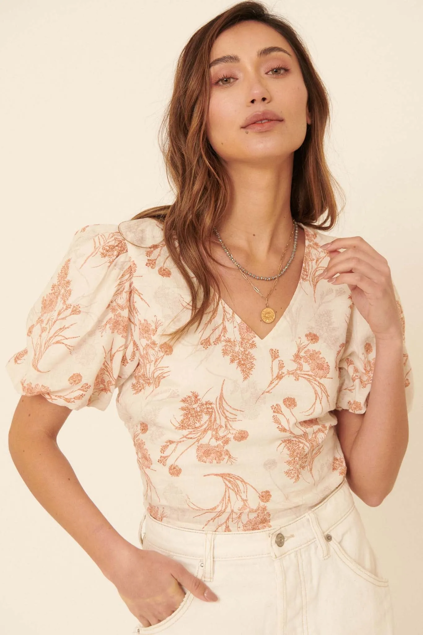 Graceful Beauty Floral Puff-Sleeve Cropped Blouse