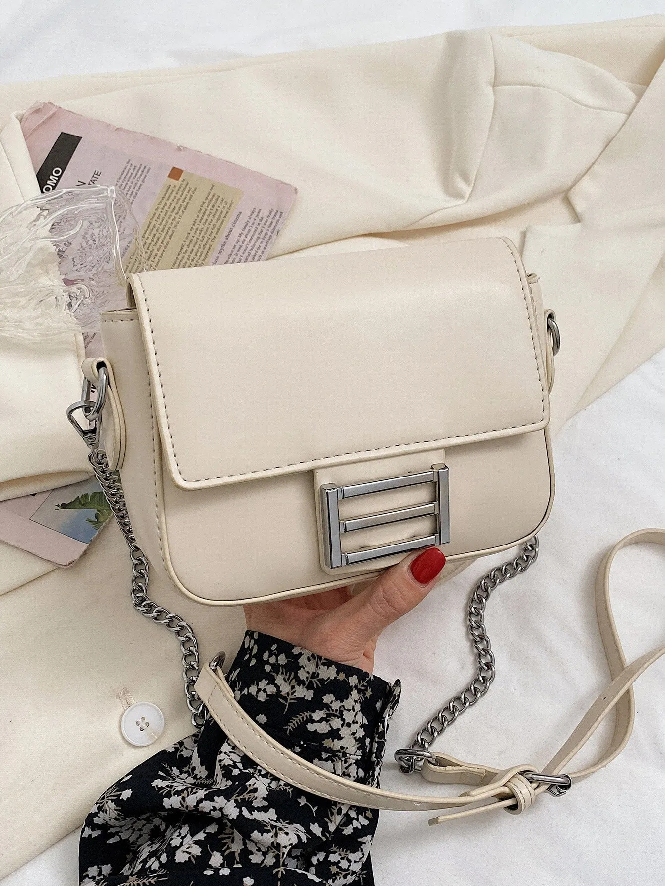 Metal Decor Flap Chain Crossbody Bag