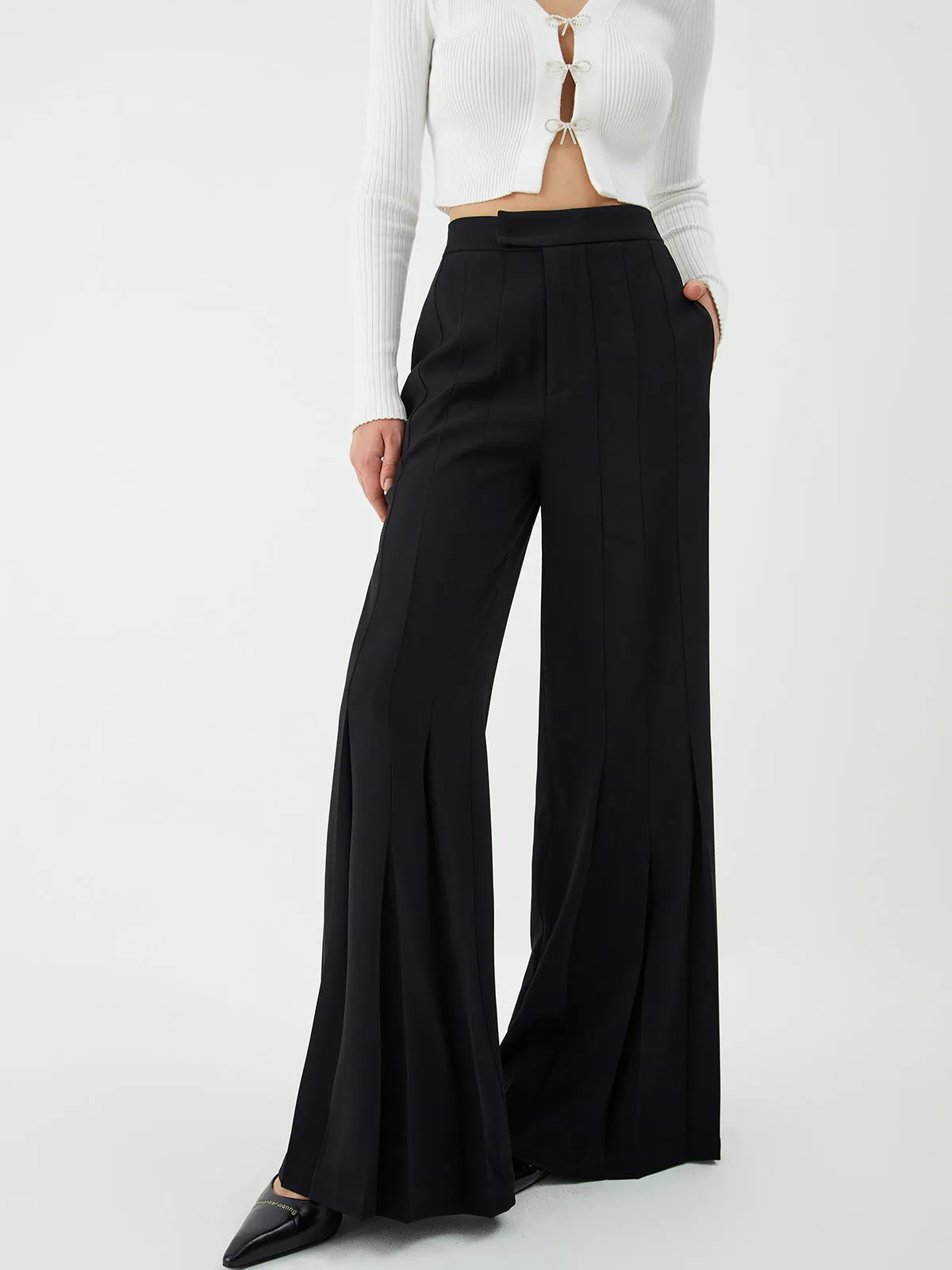 Pleated Wide Graceful Leg Pants