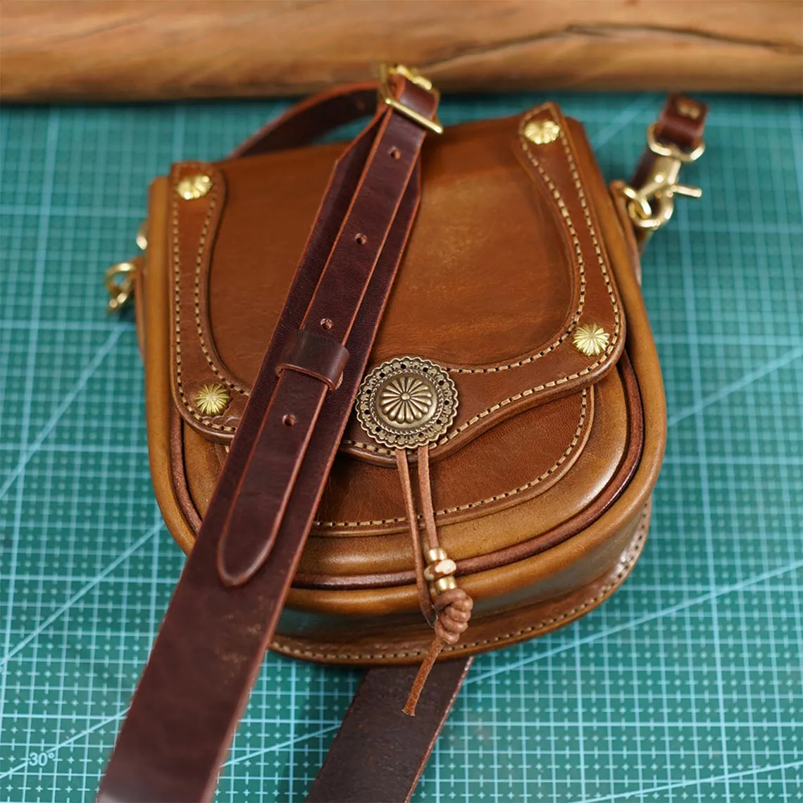 POPSEWING® Vegetable Tanned Leather Rivet Saddle Bag DIY Kit