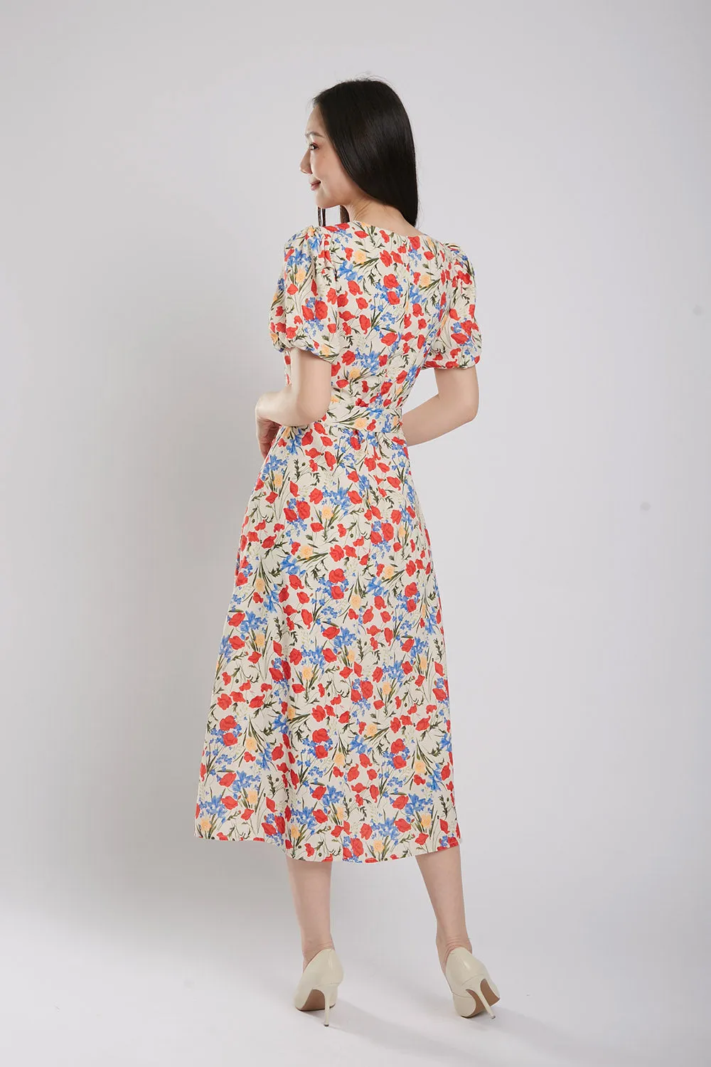 Quintessa Maxi Dress in Red Floral