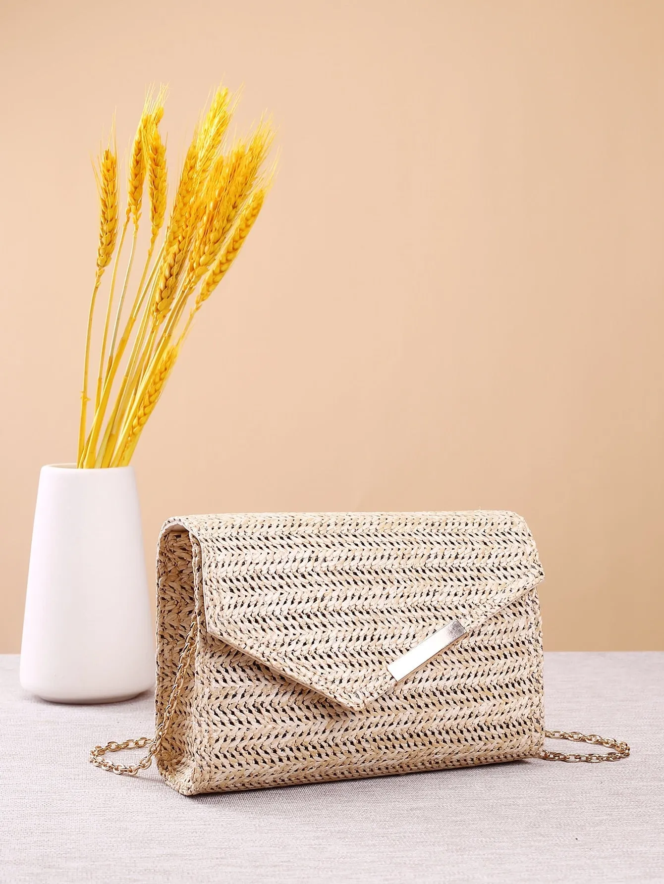 Straw Design Chain Crossbody Bag