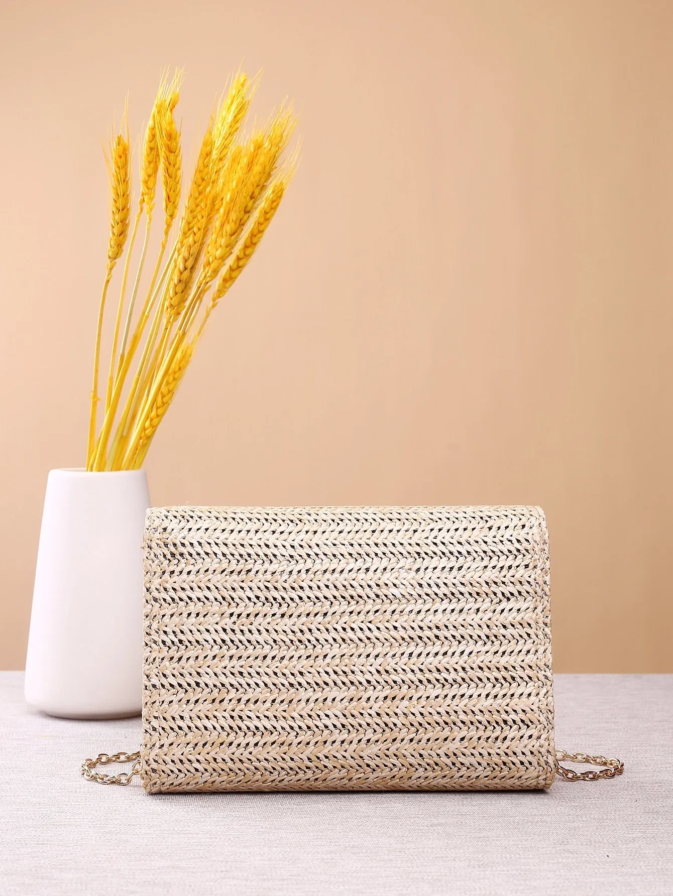 Straw Design Chain Crossbody Bag