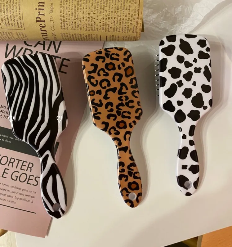 Stylish animal pattern comb   KF82334