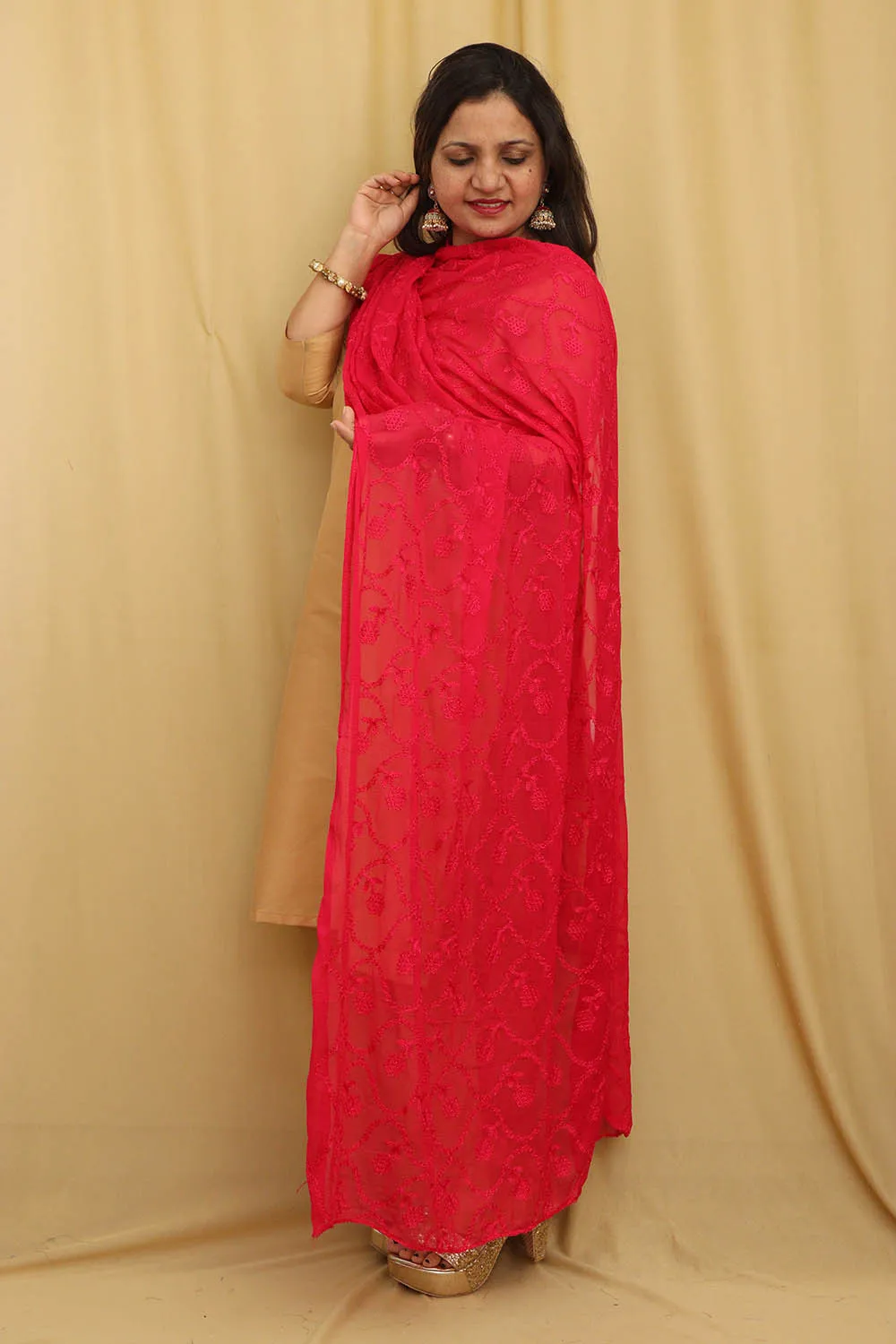 Stylish Pink Embroidered Georgette Dupatta