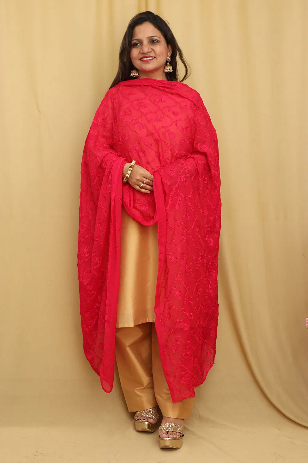 Stylish Pink Embroidered Georgette Dupatta