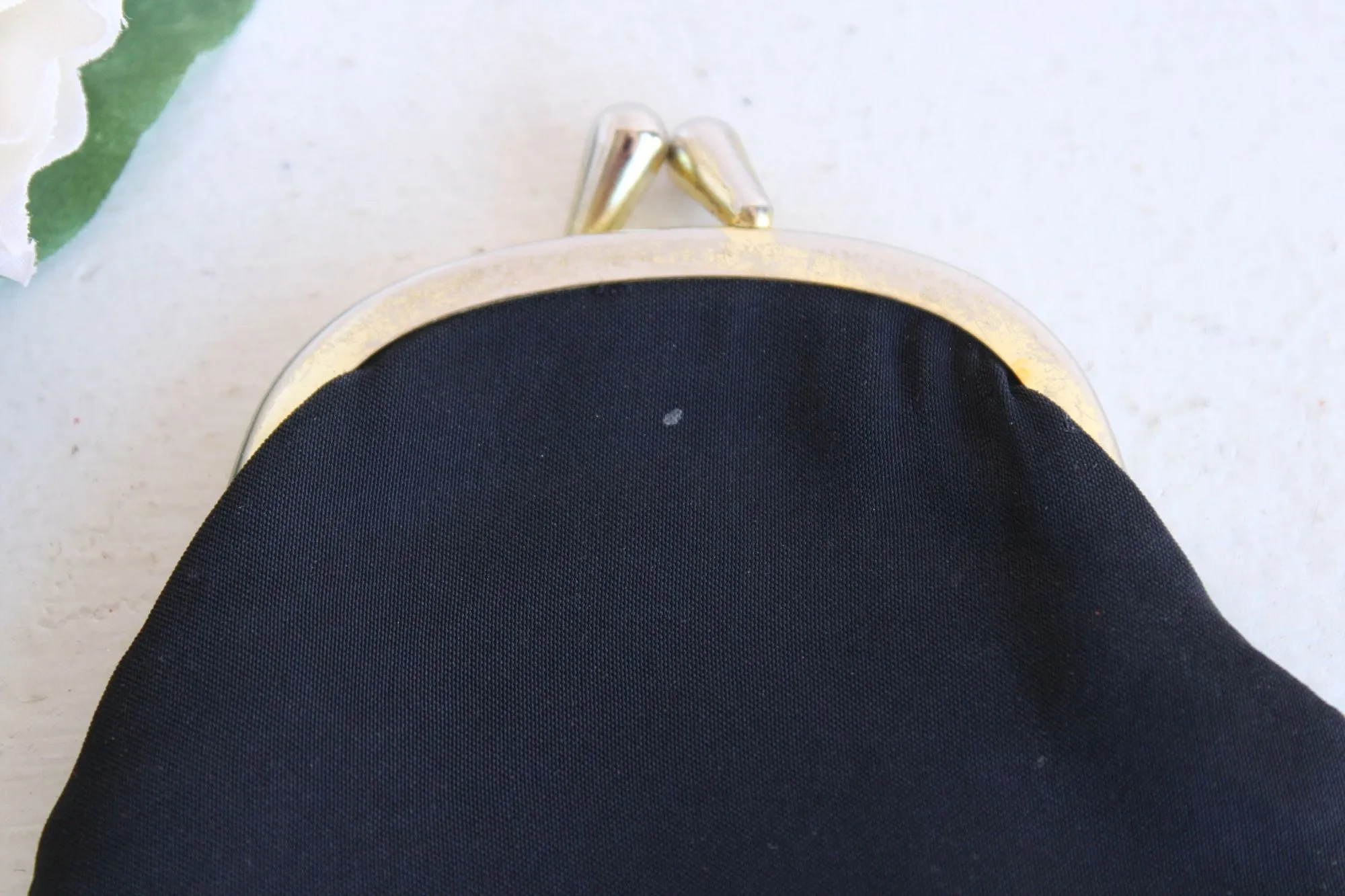 Vintage 1950s 1960s Black Tapestry Coin Purse